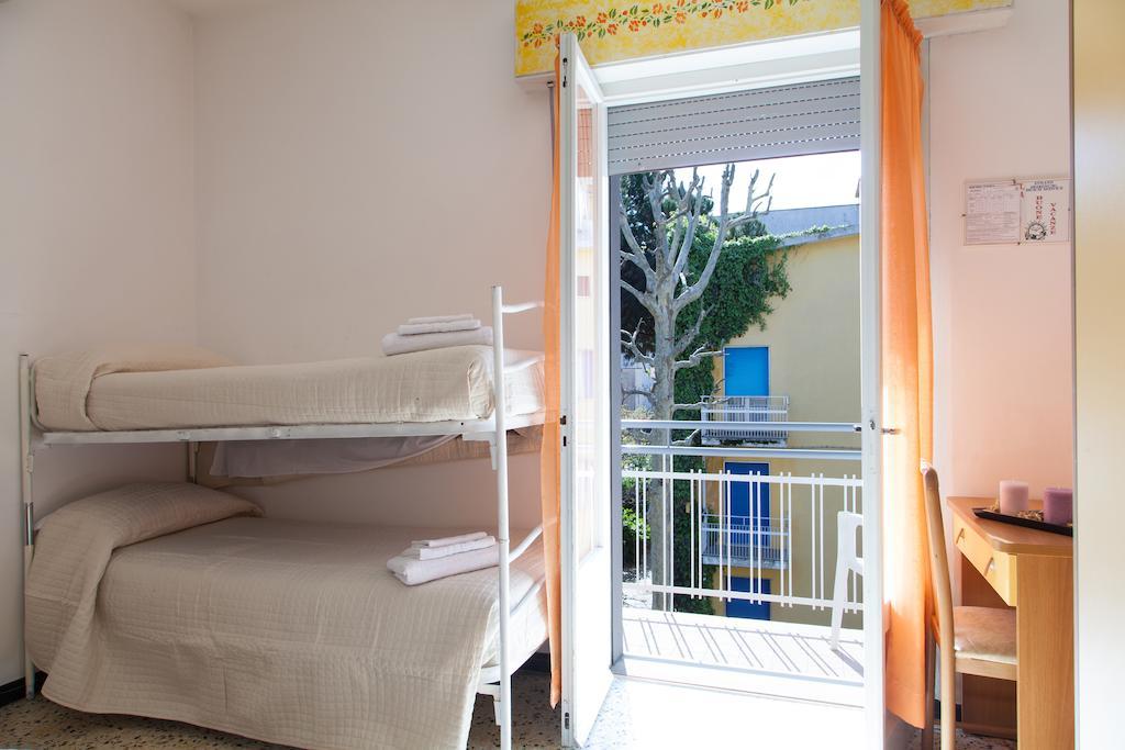Hotel Astoria リッチョーネ 部屋 写真